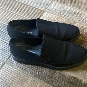 Donald Pliner Women's Black Loafers